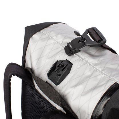 APEX 11L LTD VX21OE + FIDLOCK